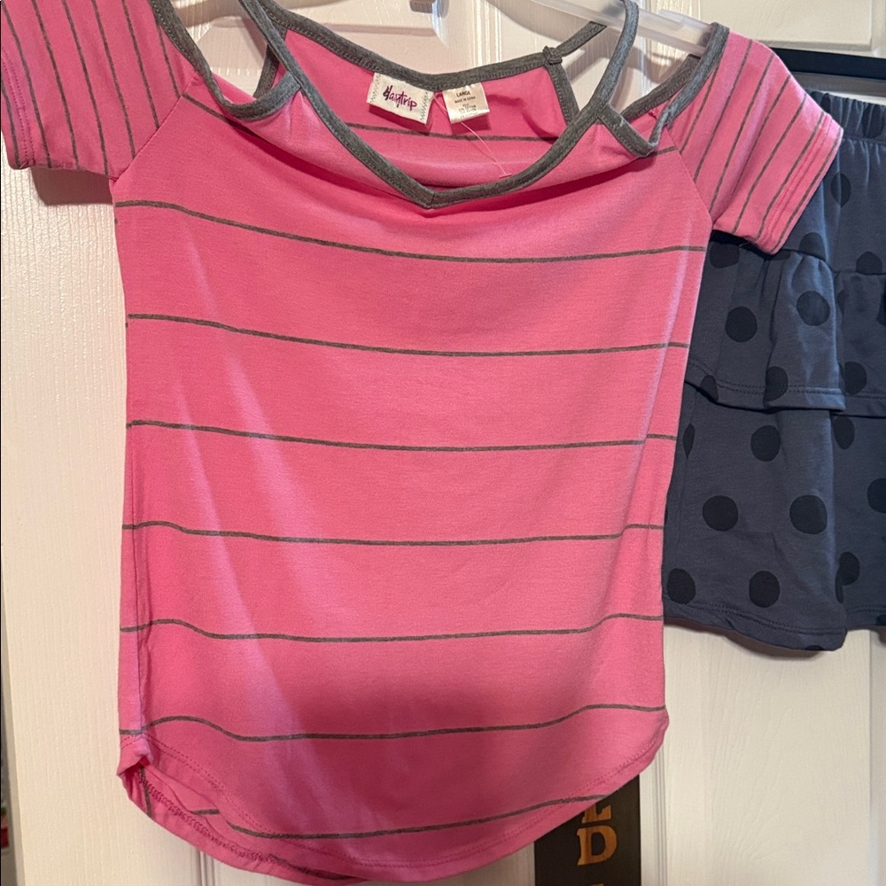 Wonder Nation and Daytrip girls bundle of 3 outfits; size: L(10-12) - Picture 5 of 11